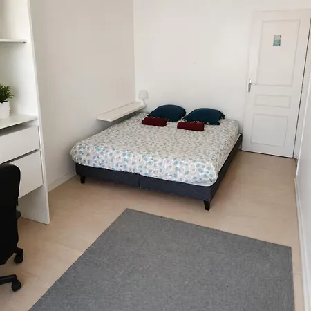 Privee, Anglet, Quartier 홈스테이 *